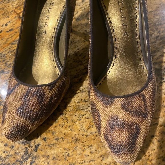 Leopard Print Heels - Picture 2 of 5